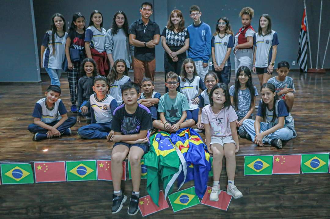 <strong>Alunos de mandarim do Centro de Línguas participam de interação com nativos chineses</strong>