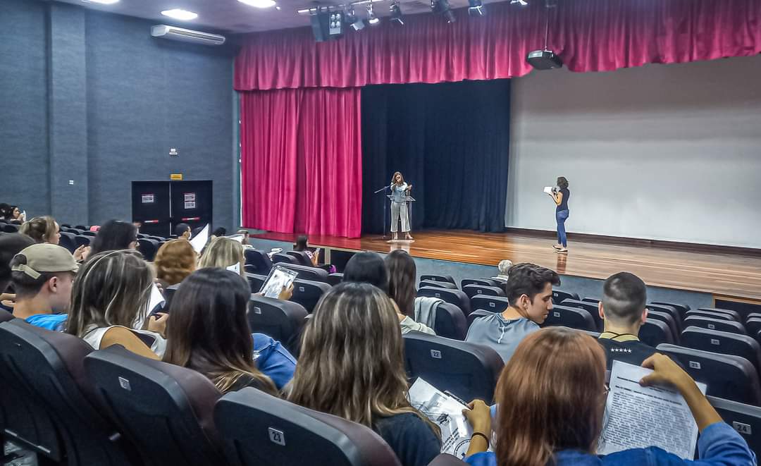 <strong>Plenária Municipal da Saúde define propostas para Conferência Estadual de Saúde</strong>