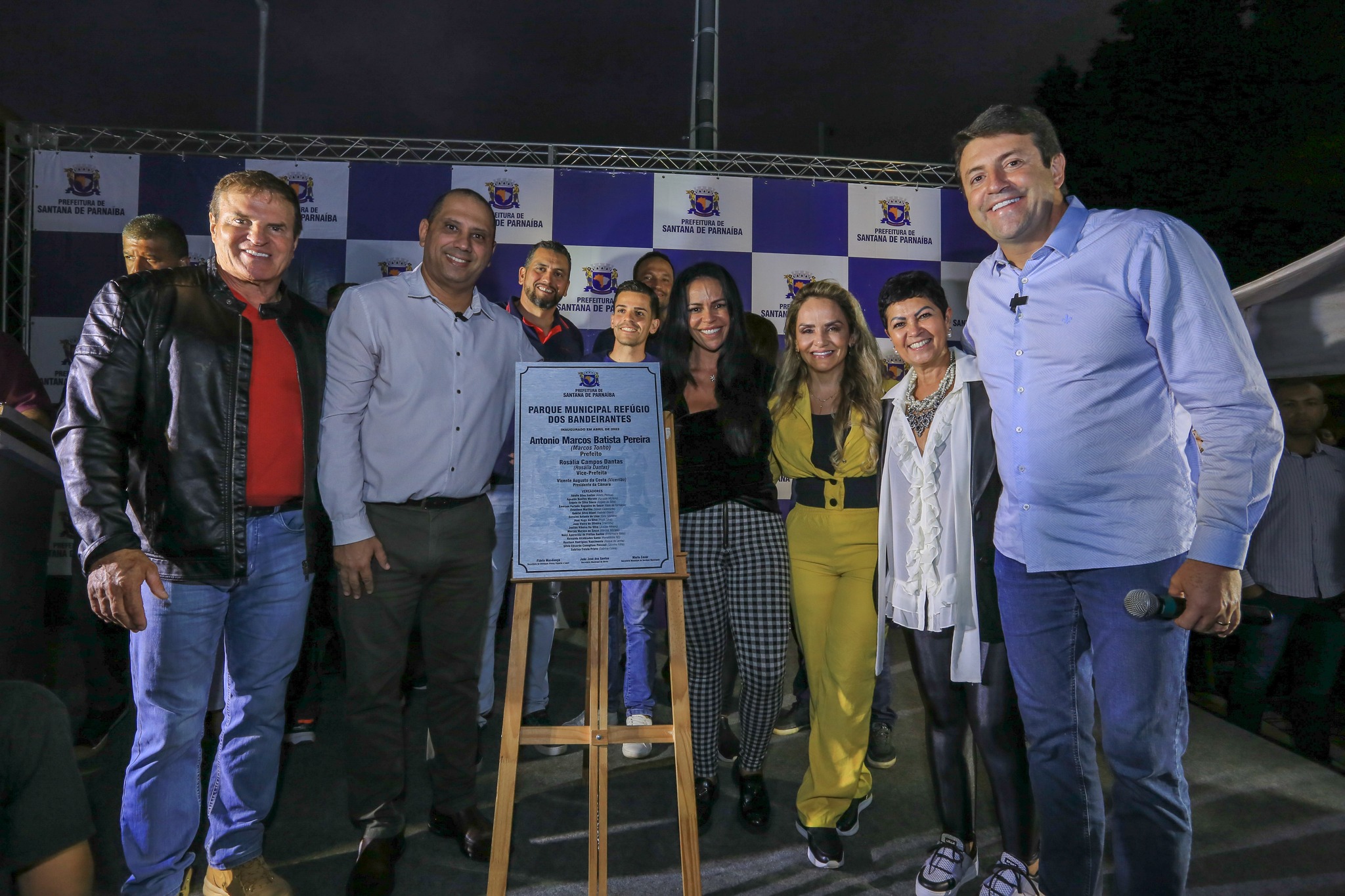 Prefeito Marcos Tonho entrega 9º parque municipal de Santana de Parnaíba no bairro Refúgio dos Bandeirantes 