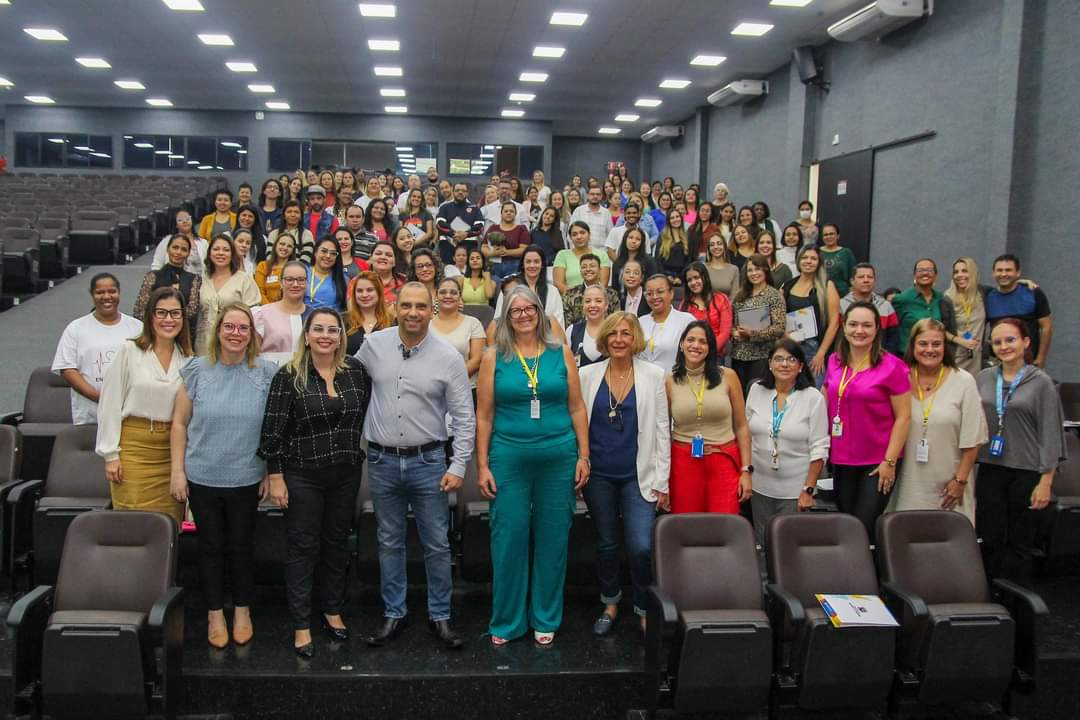 Prefeito Marcos Tonho participa de cerimônia da Semana da Enfermagem em Santana de Parnaíba