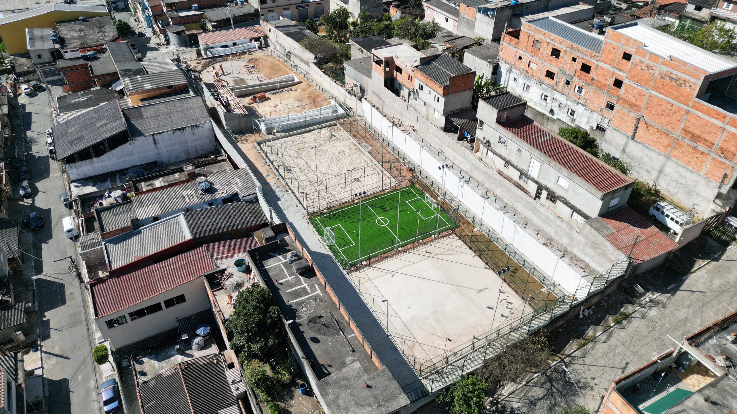 Avançam as obras do Parque do Pq. dos Eucaliptos em Santana de Parnaíba