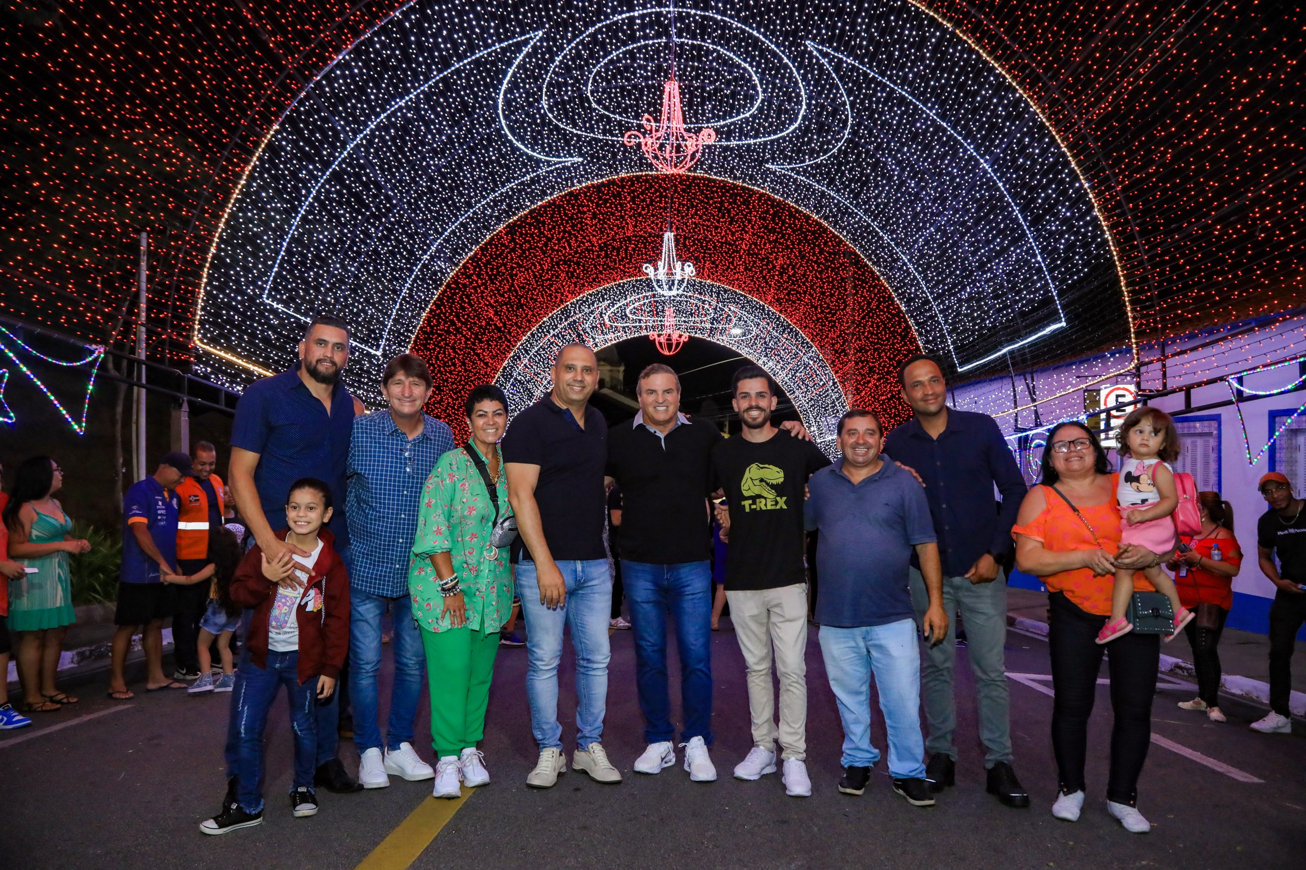 Primeiro fim de semana do Natal de Luz em Santana de Parnaíba supera expectativas e reúne 30 mil pessoas