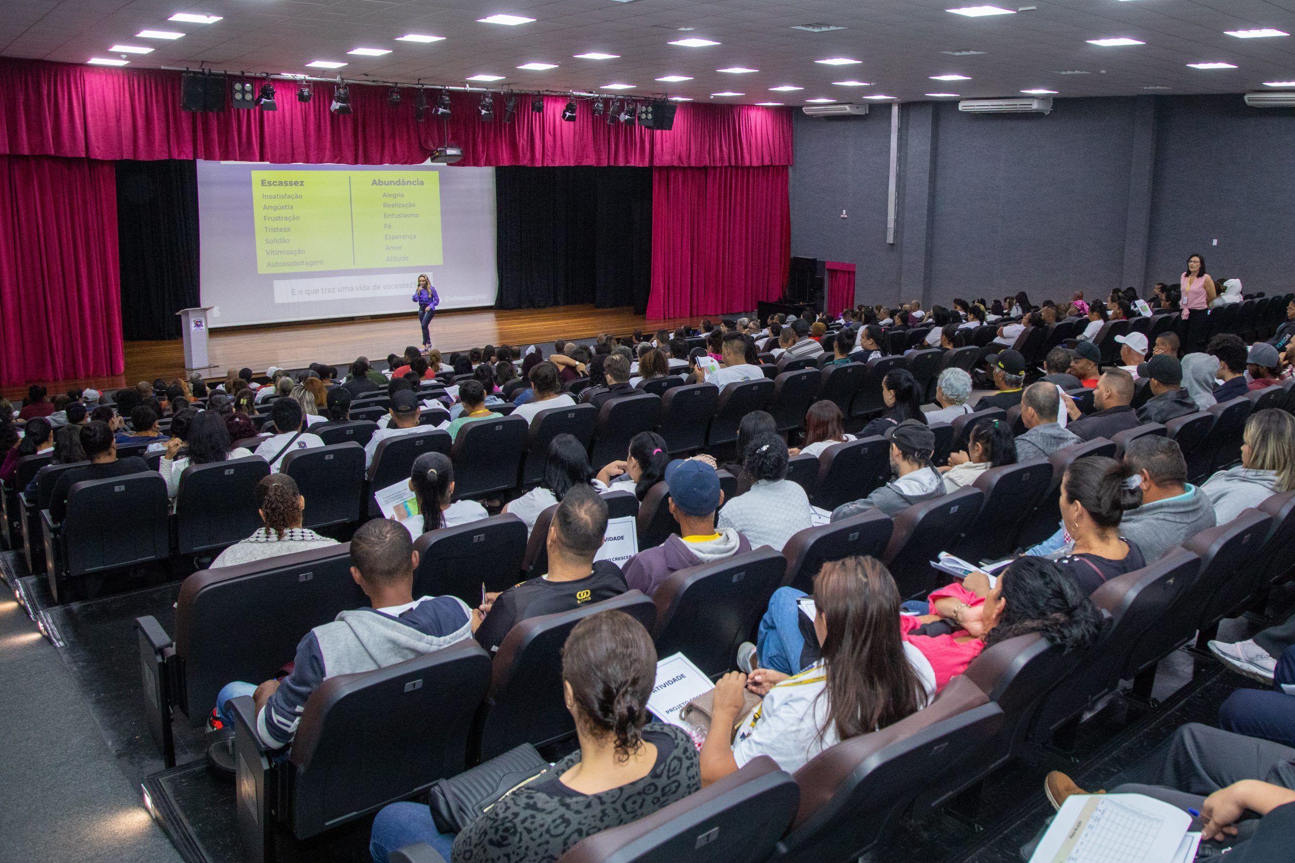 Projeto Crescer de Santana de Parnaíba inicia ciclo de atividades 2024 com palestra de cunho motivacional