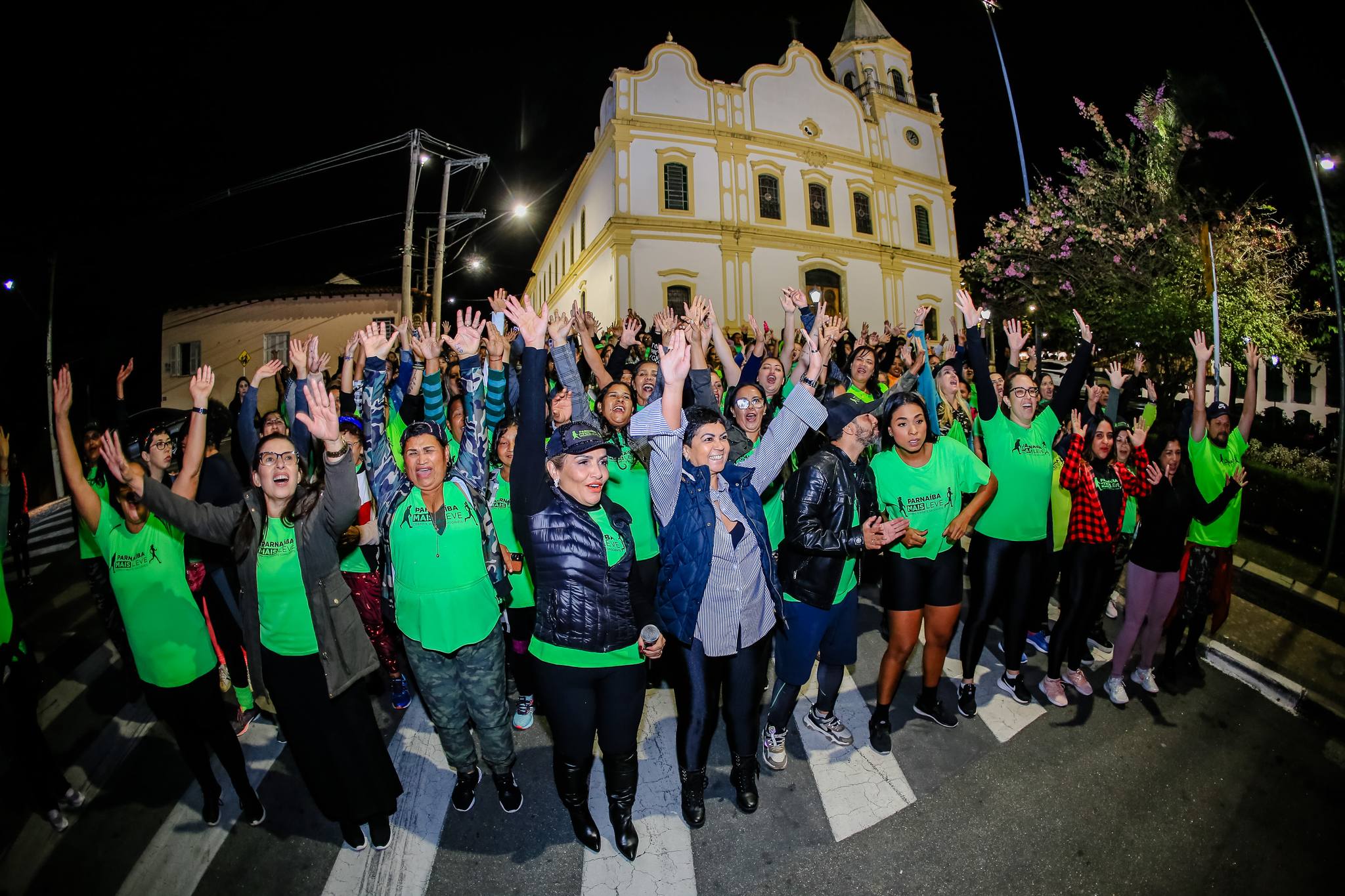 Centenas de mulheres participam do encerramento da 9ª edição do Parnaíba Mais Leve