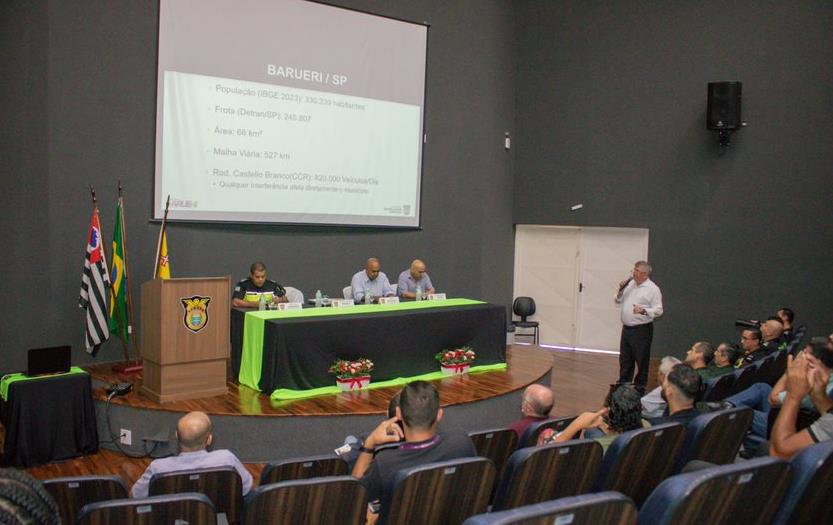 Comutran registra sugestões para melhoria do trânsito em Barueri