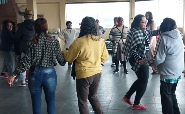 CRAS Gabriela em Jandira promove Arraiá da Melhor Idade com muita alegria e integração