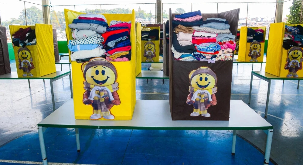 Bazar Solidário reúne mais de 3 mil pessoas no Recanto das Rosas, em Osasco