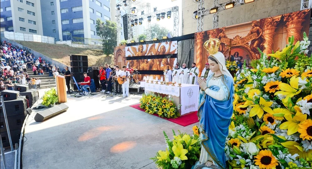 Prefeito e primeira-dama de Osasco participam da celebração dos 22 anos do ComVocação