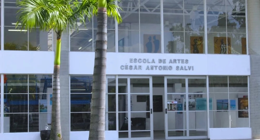 Mostra “Comunicação sem Barreiras” leva arte e inclusão à Escola de Artes de Osasco